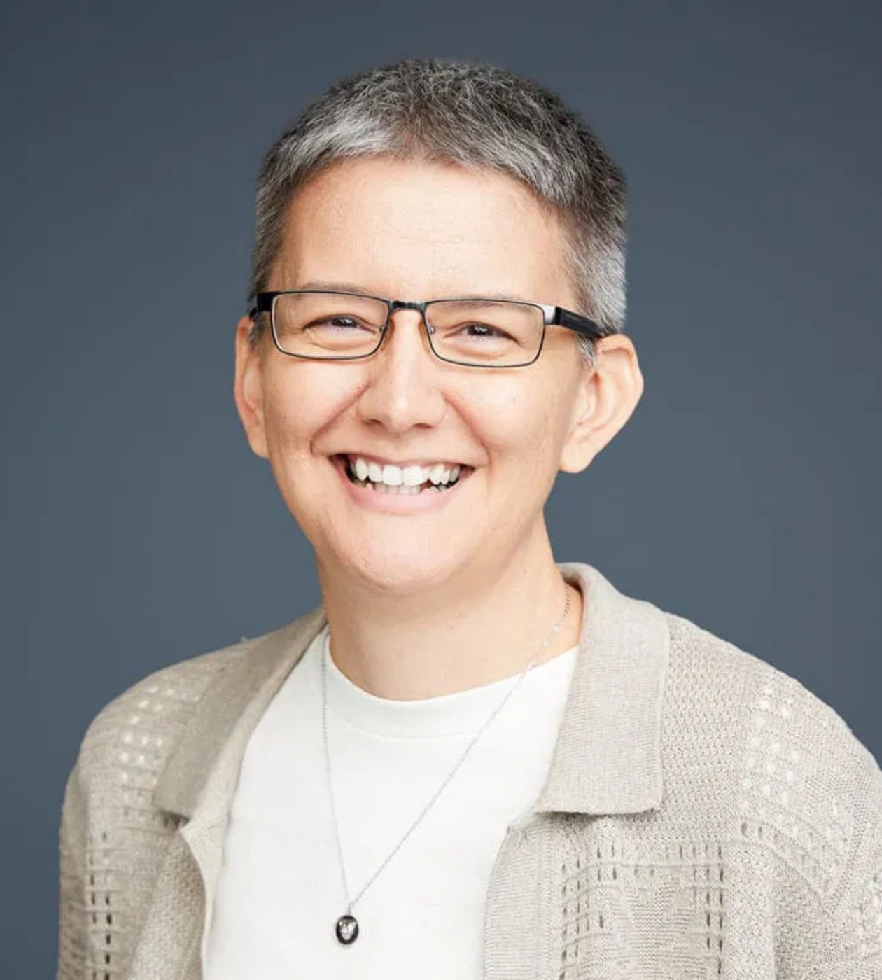 Headshot of Jennifer Toon